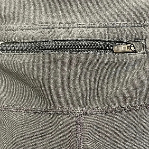 Nike Dri Fit Running Capri Fitted Leggings Size Small - Picture 4 of 6